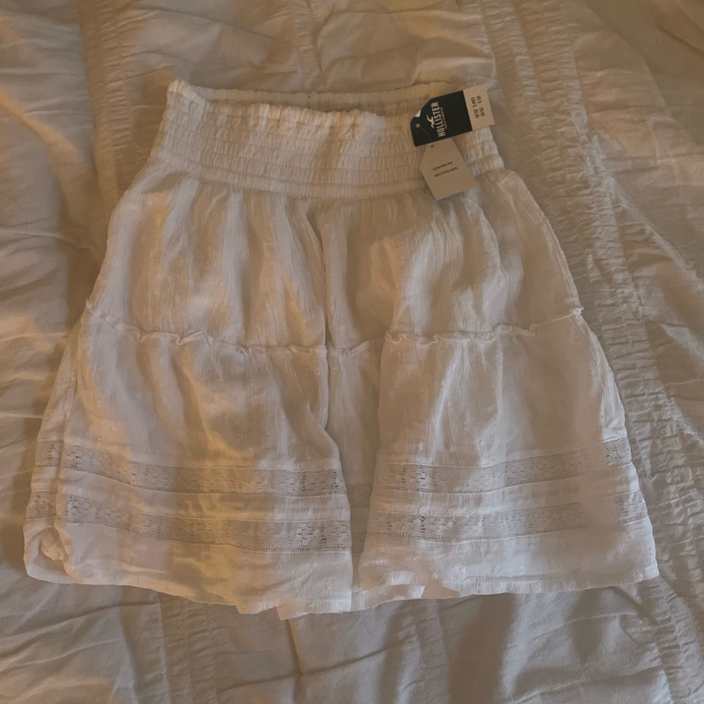 NWT Hollister Flowy White Skirt